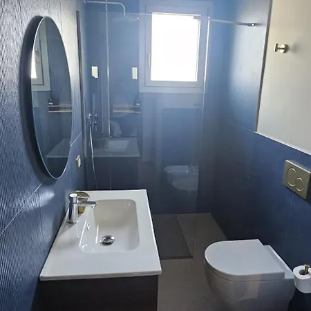 Frontemare E Elisabetta