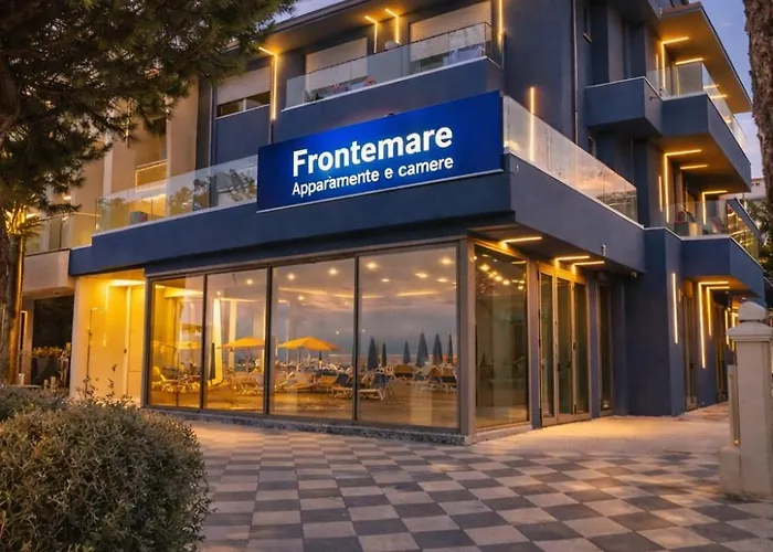 فندق مبيت وإفطار Frontemare E Elisabetta 4*