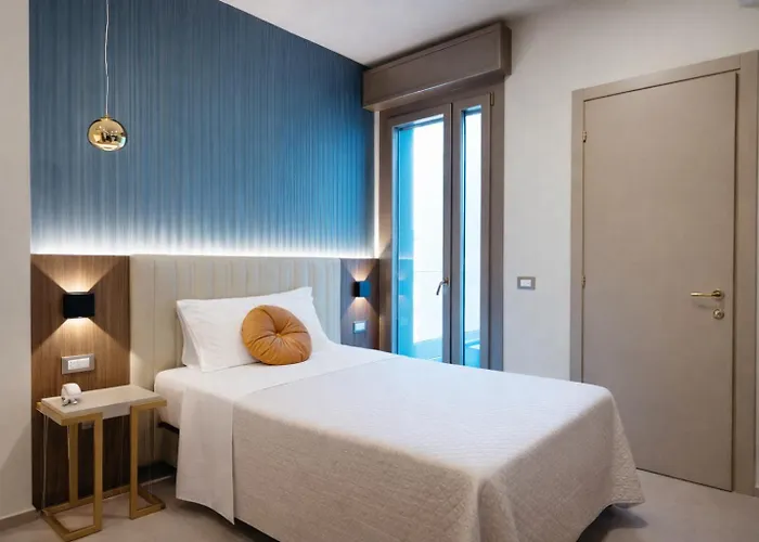 Frontemare E Elisabetta チェゼナーティコ