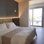 Bed and Breakfast Frontemare E Elisabetta 4*