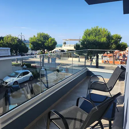 Bed & Breakfast Frontemare E Elisabetta