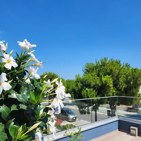 Bed & Breakfast Frontemare E Elisabetta 4*