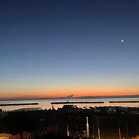 Frontemare E Elisabetta Bed & Breakfast Cesenatico