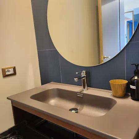 Frontemare E Elisabetta Bed & Breakfast 4*