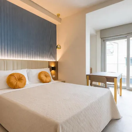 Frontemare E Elisabetta 住宿加早餐酒店 4*