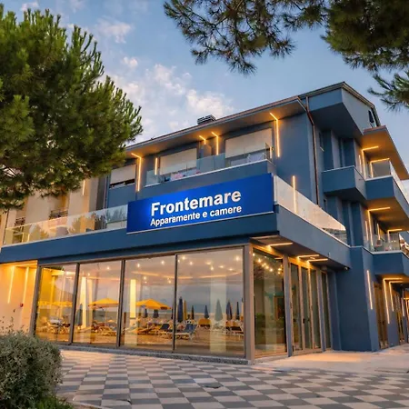 Frontemare E Elisabetta Bed & Breakfast Cesenatico
