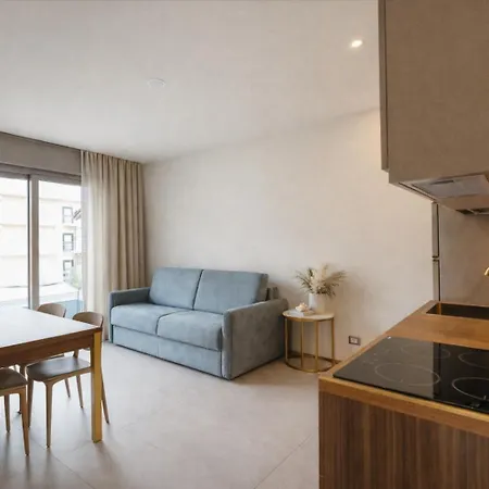 Bed & Breakfast Frontemare E Elisabetta Cesenatico