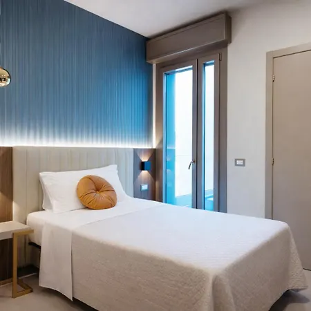 Frontemare E Elisabetta Cesenatico