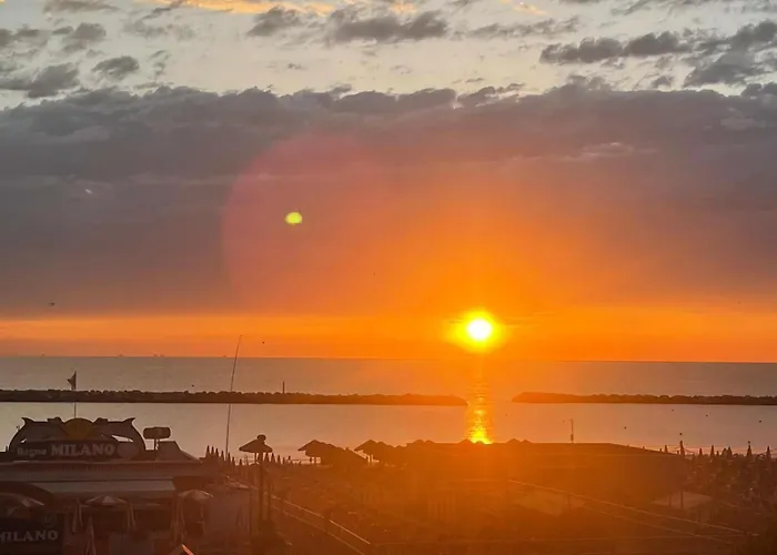 Nocleg ze śniadaniem Frontemare E Elisabetta 4*