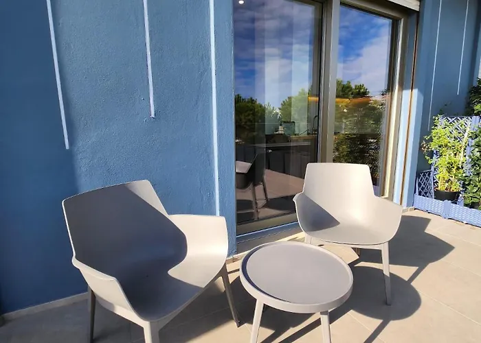 Nocleg ze śniadaniem Frontemare E Elisabetta Cesenatico