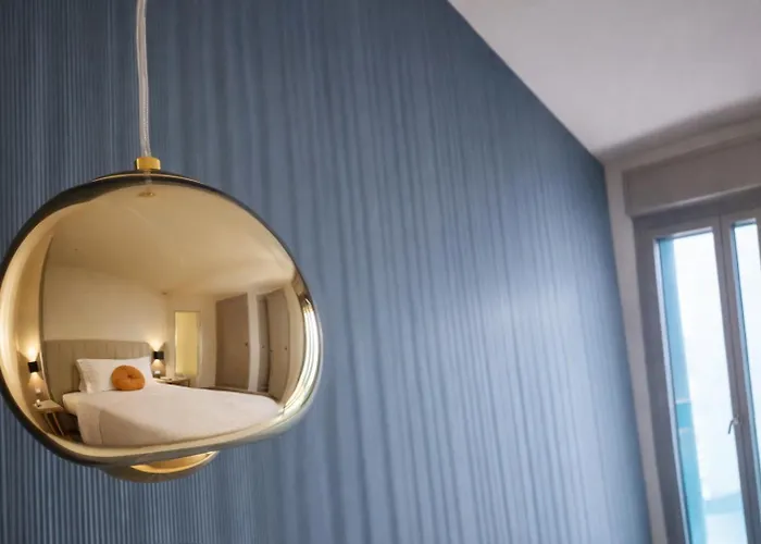 Frontemare E Elisabetta فندق مبيت وإفطار تْشيزيناتيكو